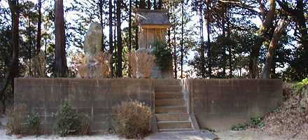 保食神社