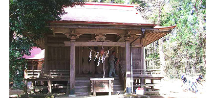 鳥屋ヶ崎八幡神社