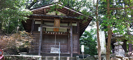 大満八幡神社