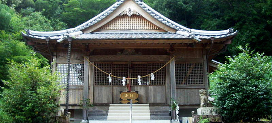 白倉神社